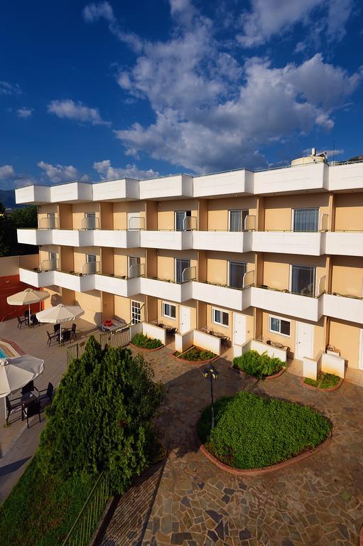 Hotel Fotini Kalamata Bagian luar foto